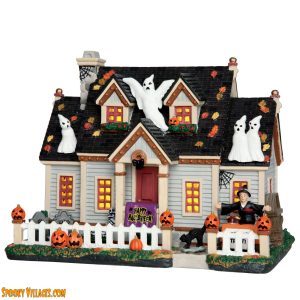 trick-or-treat-house