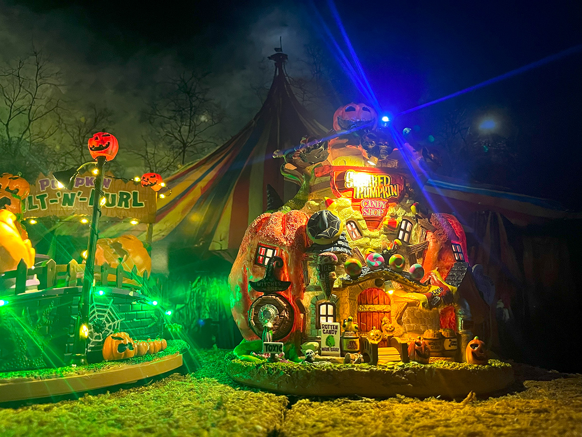 SOLD OUT - 2023 Ghostly Carnival - Village Scene Setter - Image 4